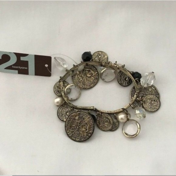 NWT Twenty One Women's Silver Coin Charm Bracelet - Picture 1 of 4